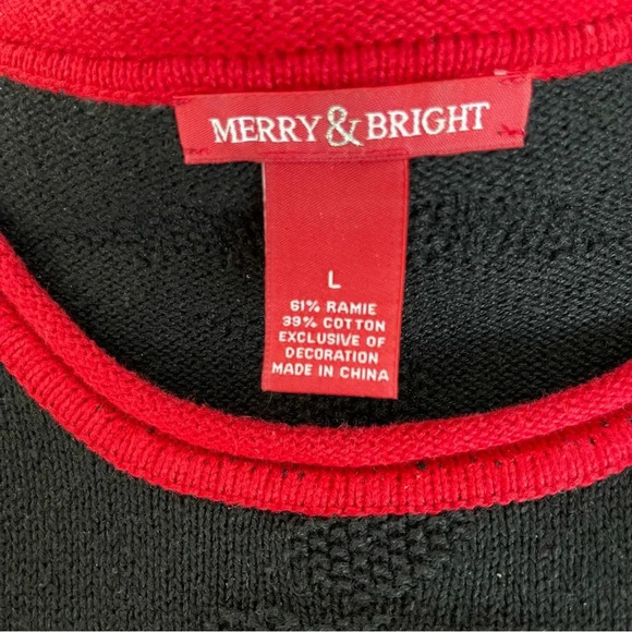 VTG Y2K 80’s Santa Christmas Sweater with Embroidered Wreath 3D Santa and Bell - Picture 8 of 9